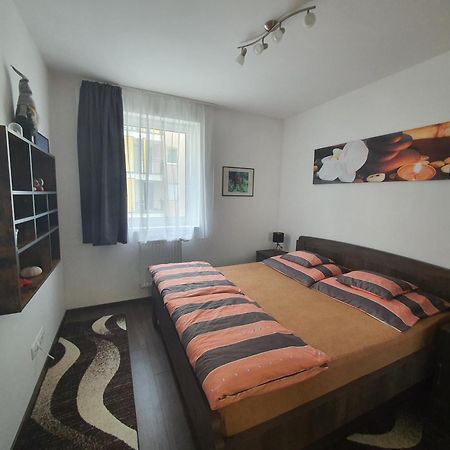 Park West Apartment - Free Parking Budapeszt Zewnętrze zdjęcie