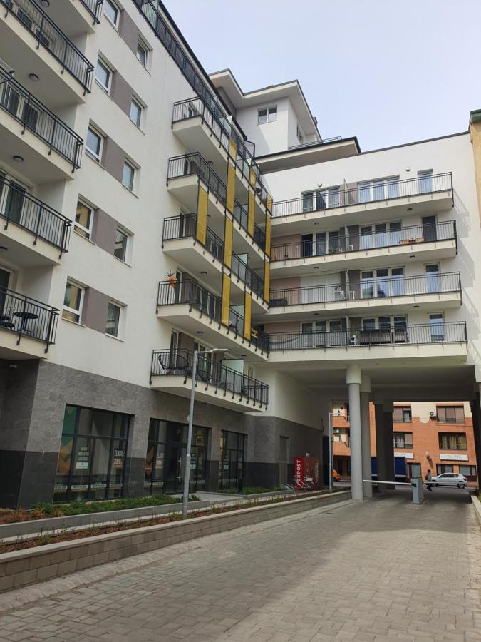 Park West Apartment - Free Parking Budapeszt Zewnętrze zdjęcie